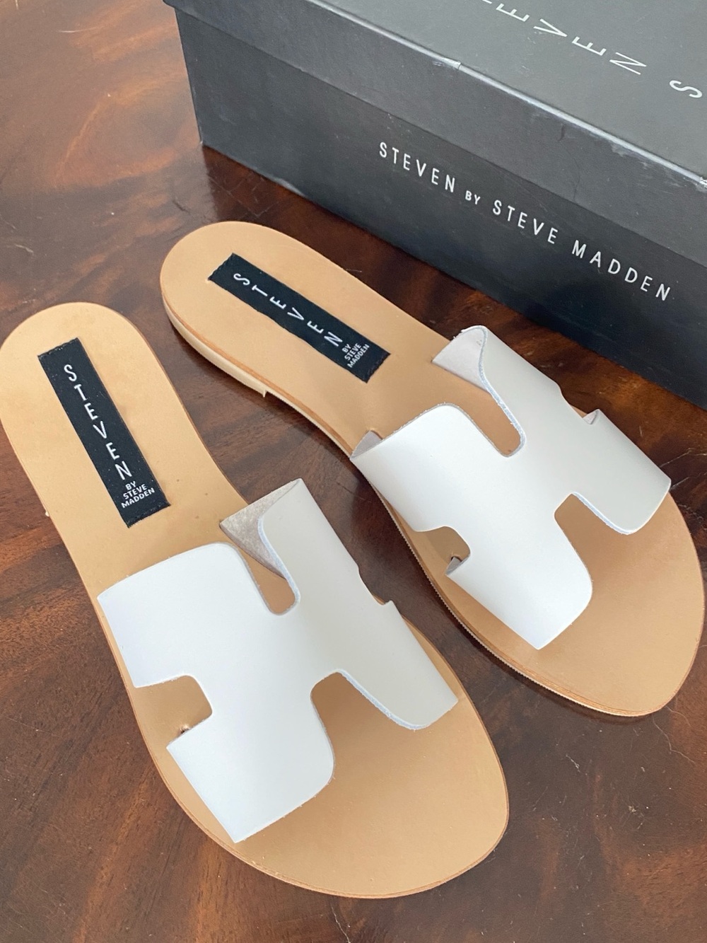 Steven By Steve Madden White Leather Slide Sandals 6.5 NIB